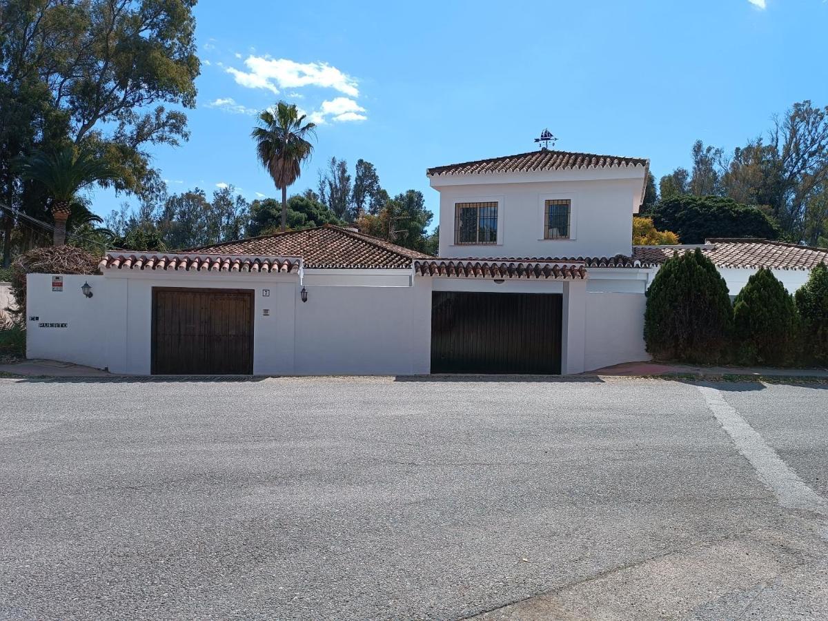 Banus 10 Minutos Villa Estepona Ngoại thất bức ảnh