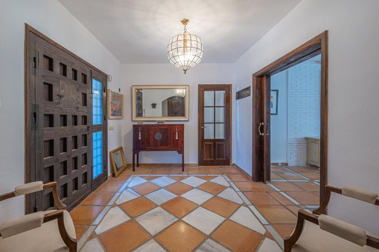 Banus 10 Minutos Villa Estepona Ngoại thất bức ảnh