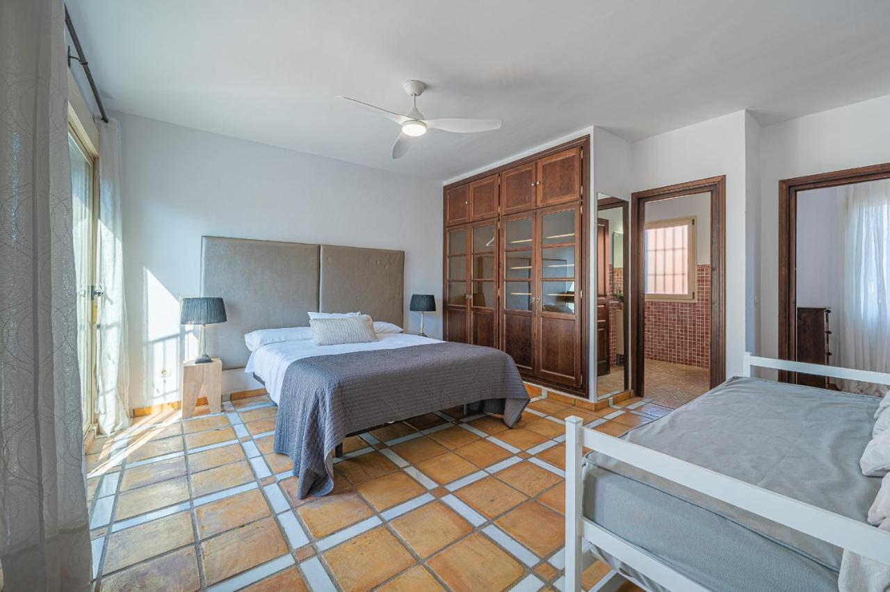 Banus 10 Minutos Villa Estepona Ngoại thất bức ảnh