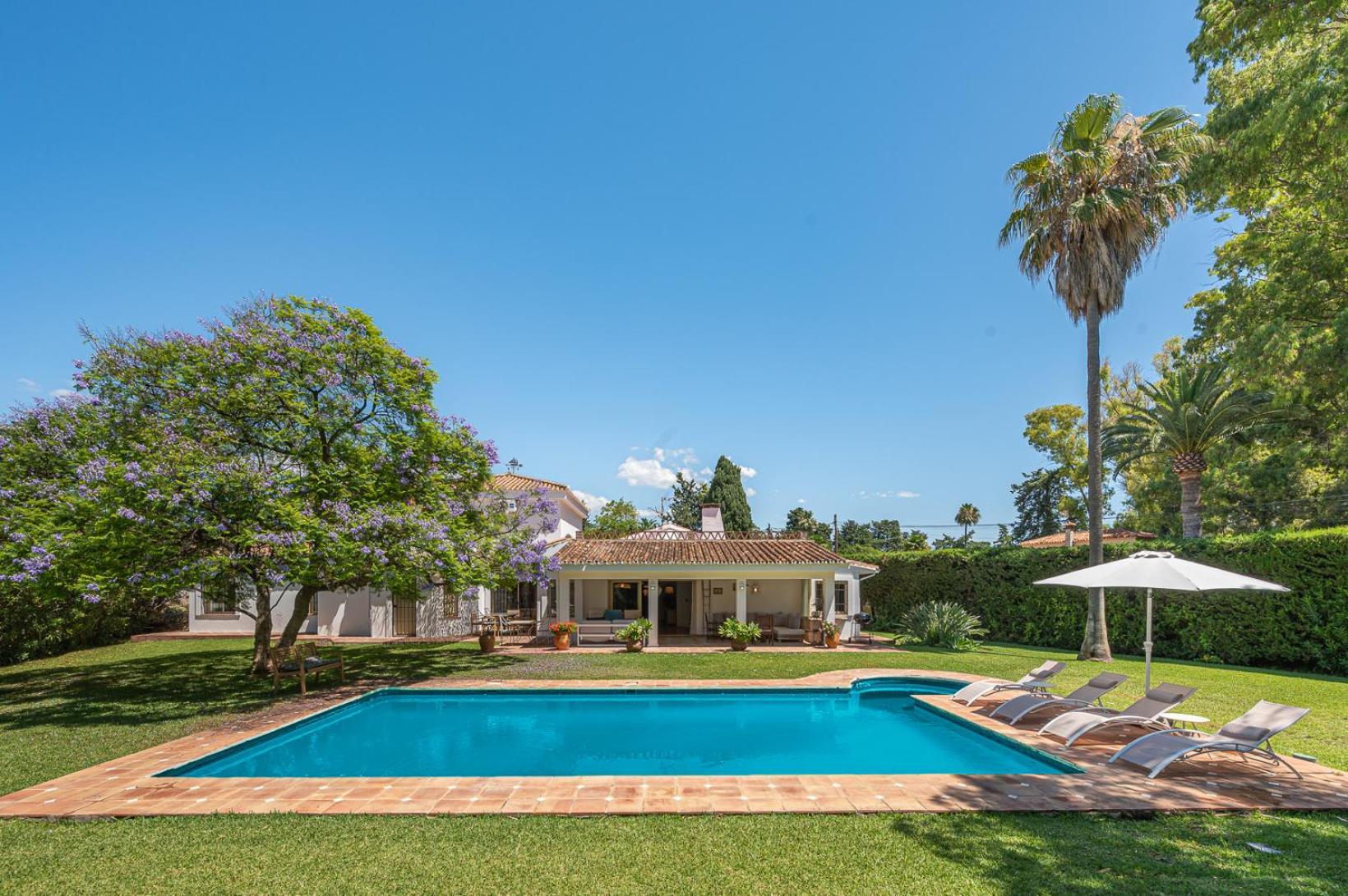Banus 10 Minutos Villa Estepona Ngoại thất bức ảnh