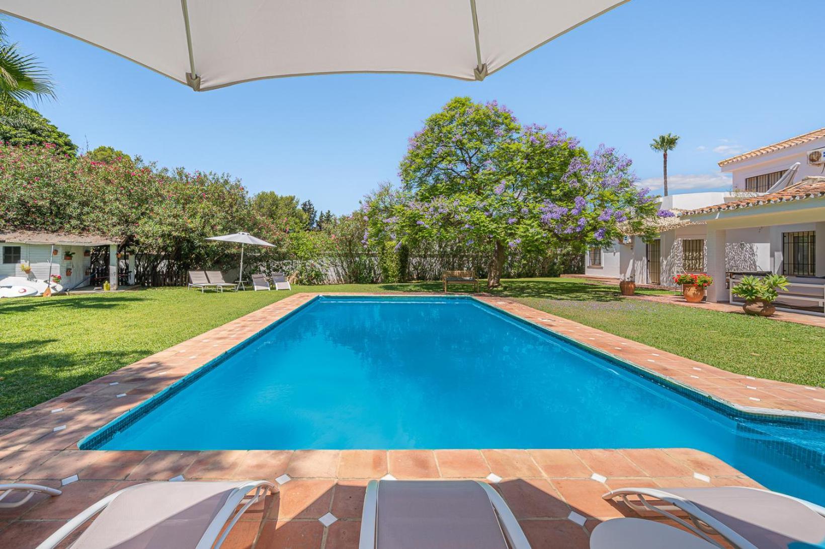 Banus 10 Minutos Villa Estepona Ngoại thất bức ảnh