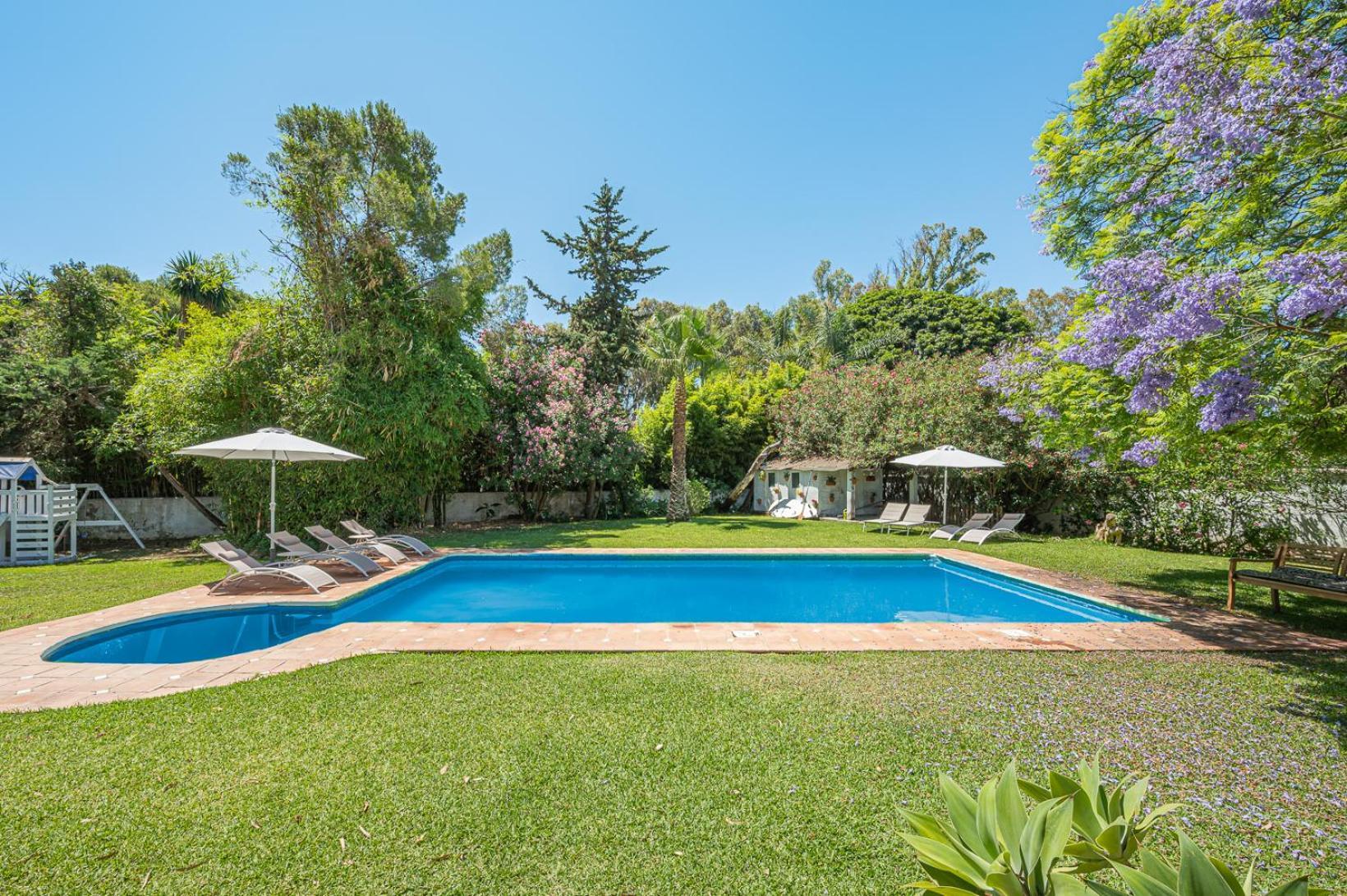 Banus 10 Minutos Villa Estepona Ngoại thất bức ảnh